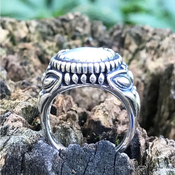 Mother of Pearl Handmade Vintage Ring 926 Sterling Silver Size 8 - Picture 6 of 7